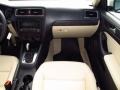 Pure White - Jetta SE Sedan Photo No. 14