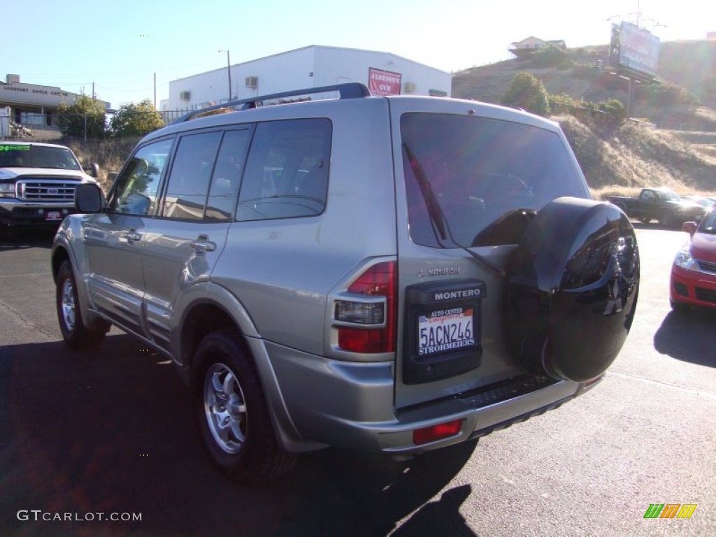 2002 Montero Limited 4x4 - Sudan Beige Metallic / Tan photo #5