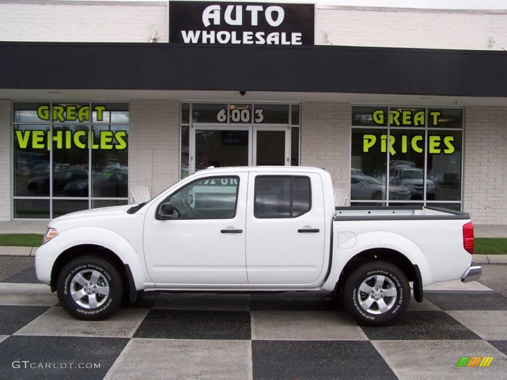 Glacier White Nissan Frontier