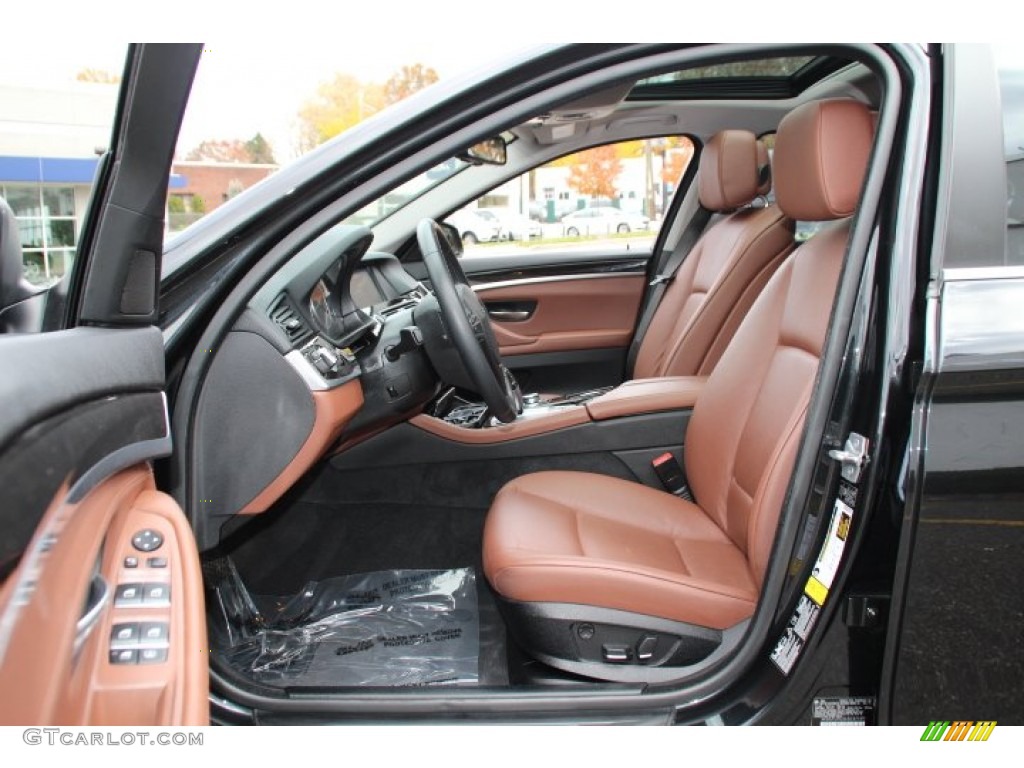 2011 BMW 5 Series 535i xDrive Sedan Front Seat Photo #87721532