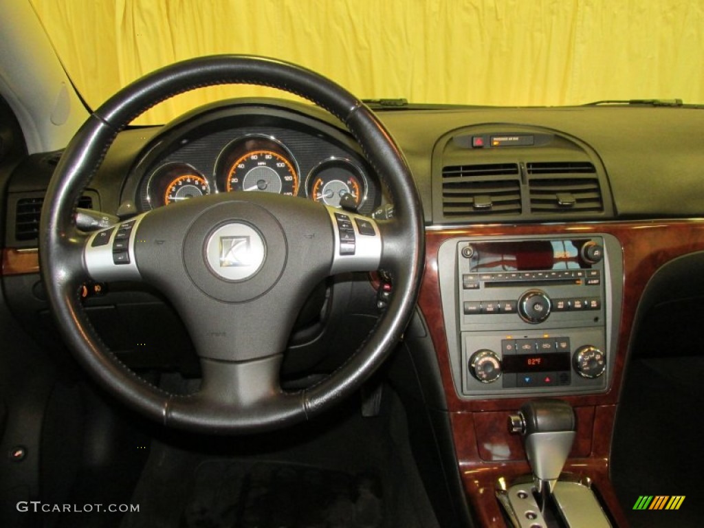 2007 Aura XR - Black Onyx / Black photo #11