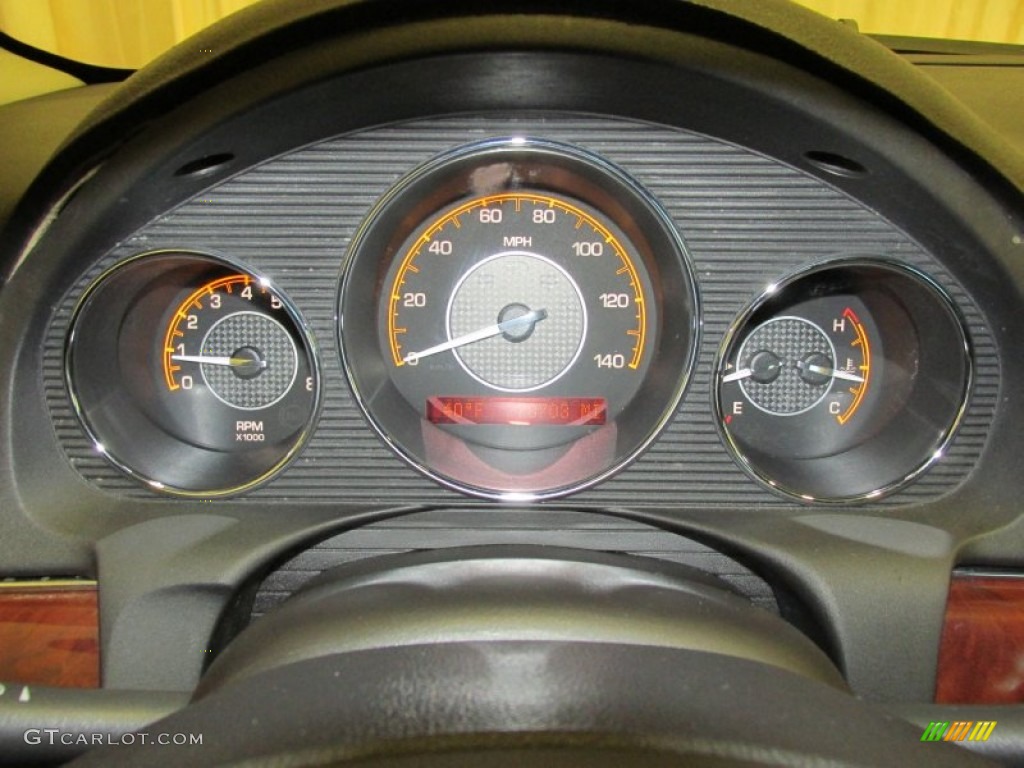 2007 Aura XR - Black Onyx / Black photo #12
