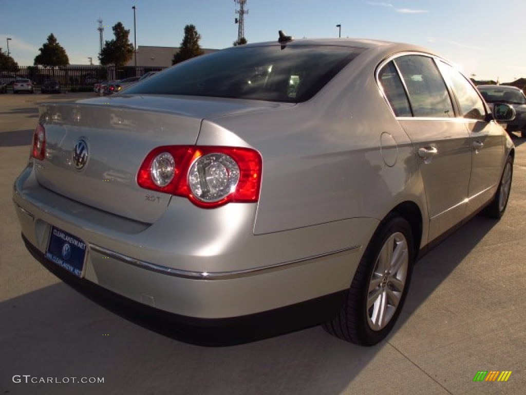 2009 Passat Komfort Sedan - White Gold Metallic / Deep Black photo #6