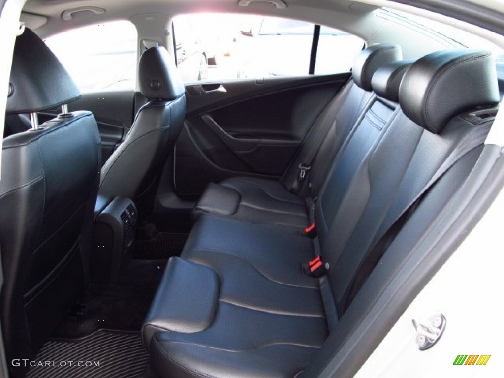 2009 Passat Komfort Sedan - White Gold Metallic / Deep Black photo #17