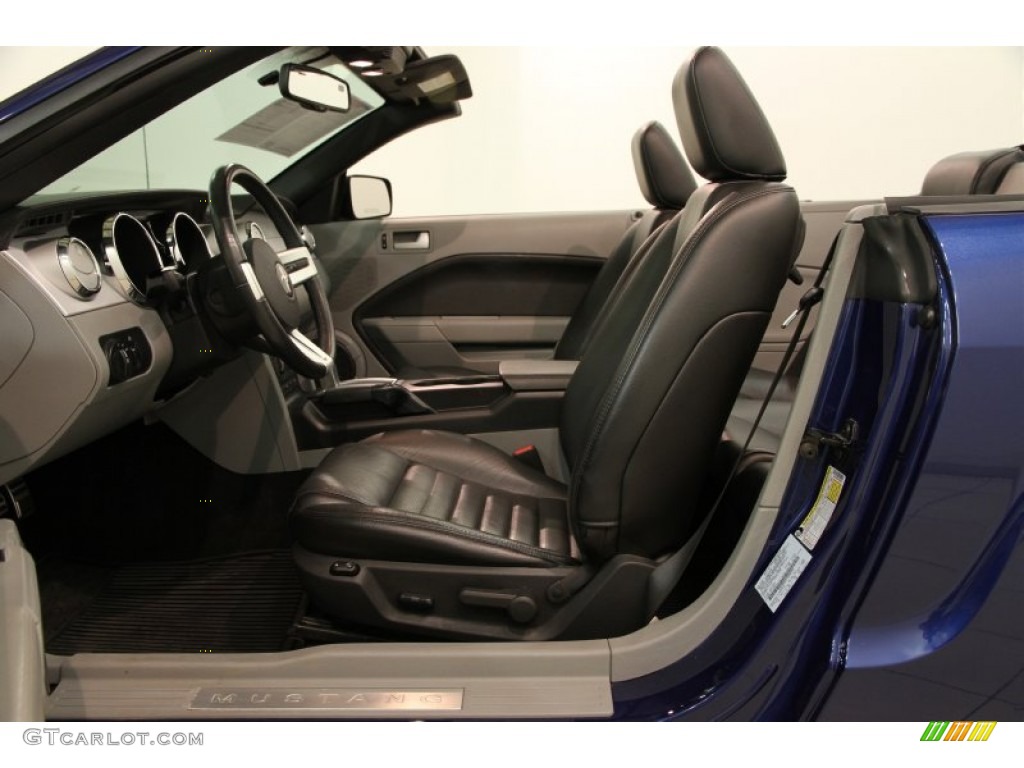 Black/Dove Accent Interior 2007 Ford Mustang V6 Premium Convertible Photo #87724630