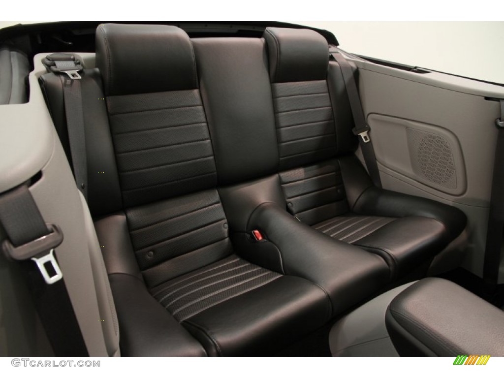 2007 Mustang V6 Premium Convertible - Vista Blue Metallic / Black/Dove Accent photo #15