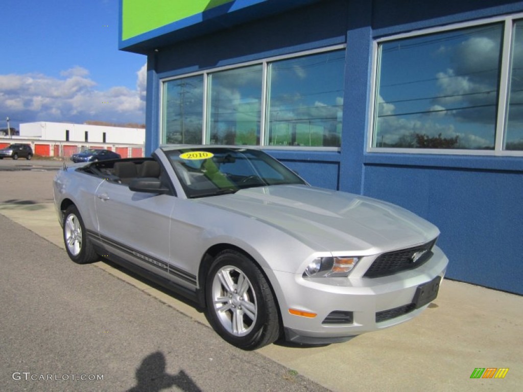 2010 Mustang V6 Premium Convertible - Sterling Grey Metallic / Charcoal Black photo #7