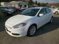 Bright White - Dart SXT Photo No. 3