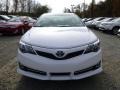 2014 Super White Toyota Camry SE  photo #8