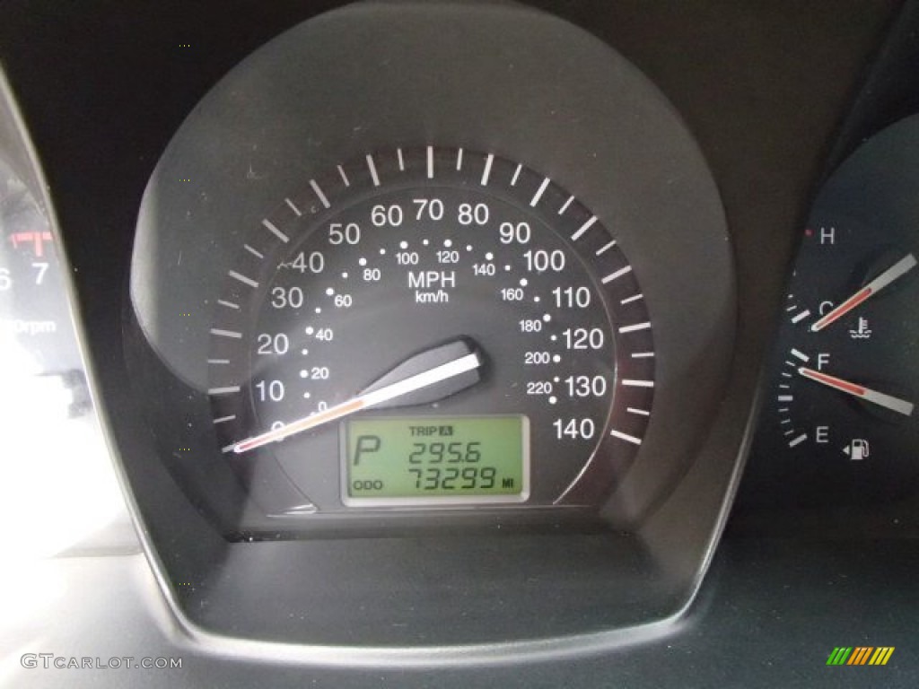 2009 Spectra EX Sedan - Spicy Red Metallic / Beige photo #19