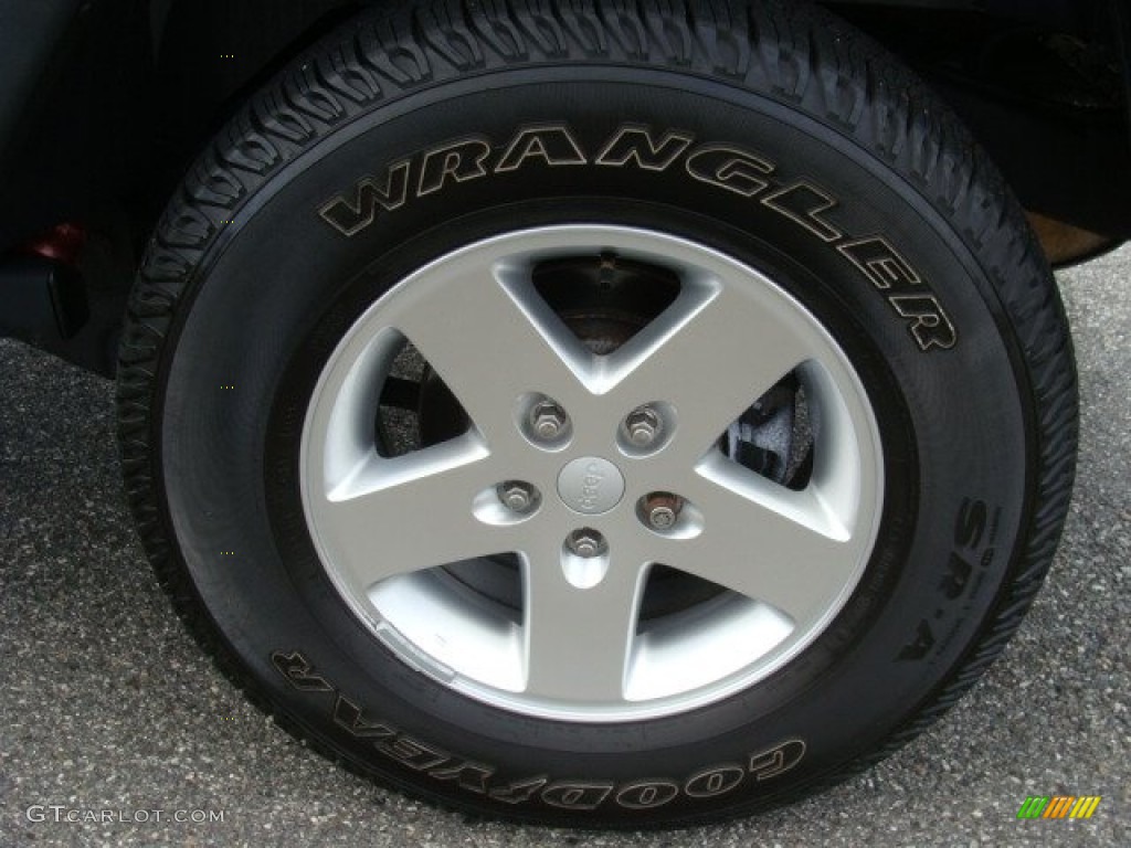 2009 Jeep Wrangler Unlimited Rubicon 4x4 Wheel Photos