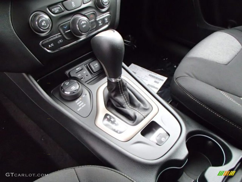 2014 Jeep Cherokee Latitude 4x4 9 Speed Automatic Transmission Photo #87732339