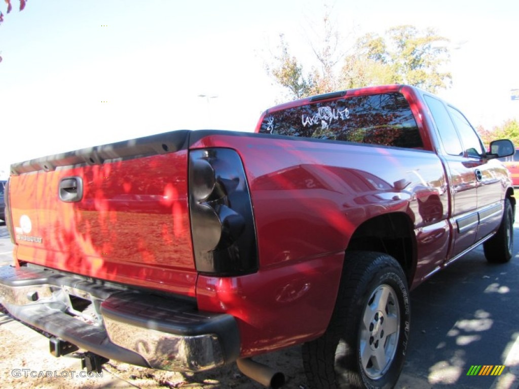 2006 Silverado 1500 LS Extended Cab - Victory Red / Dark Charcoal photo #3