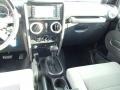 Black - Wrangler Unlimited Sahara 4x4 Photo No. 14