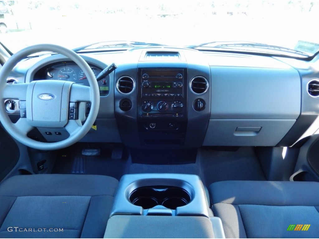 2005 F150 XLT SuperCab - Black / Medium Flint/Dark Flint Grey photo #20