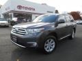 2011 Magnetic Gray Metallic Toyota Highlander V6 4WD  photo #1