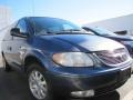 Steel Blue Pearlcoat - Town & Country LXi Photo No. 4