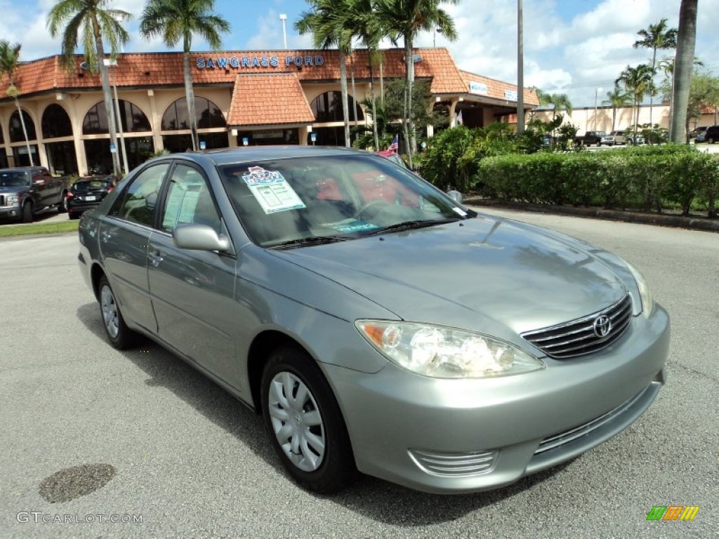 Mineral Green Opalescent Toyota Camry