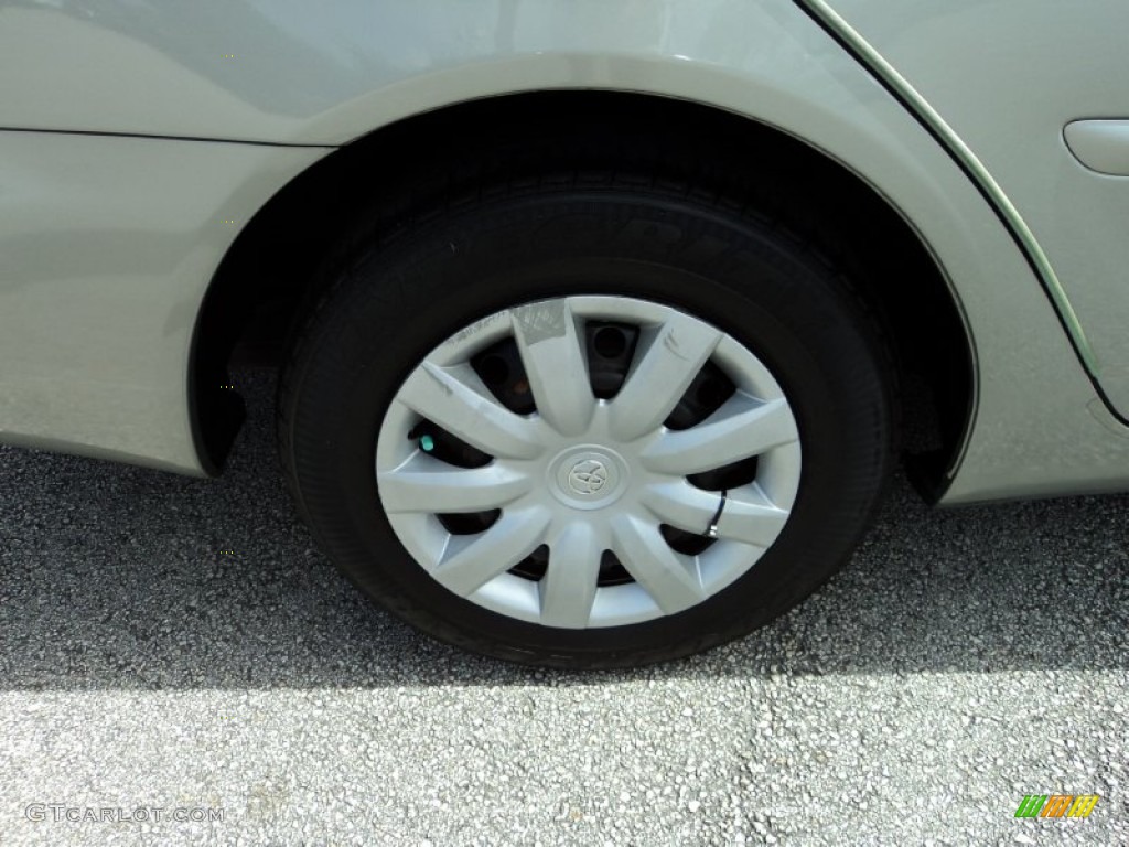 2005 Camry LE - Mineral Green Opalescent / Gray photo #4