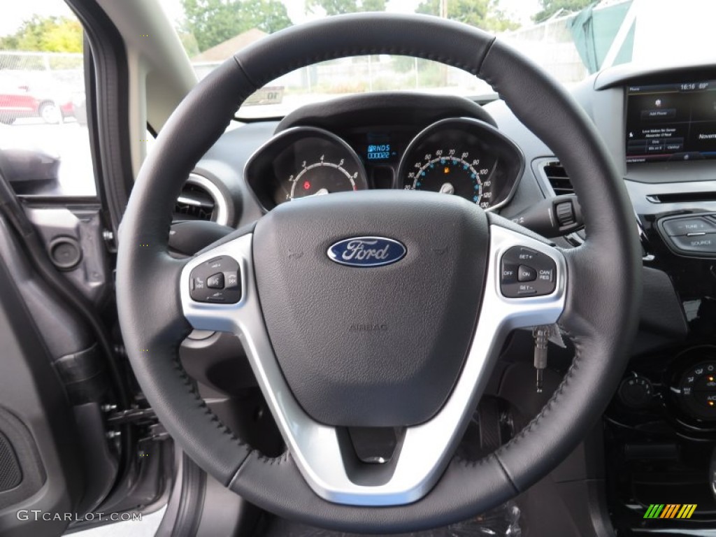 2014 Ford Fiesta SE Hatchback Charcoal Black Steering Wheel Photo #87742713