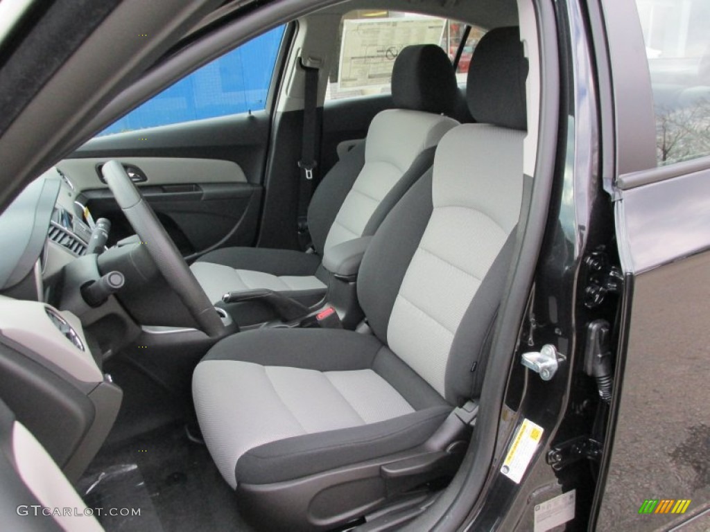 2014 Cruze LS - Black Granite Metallic / Jet Black/Medium Titanium photo #12