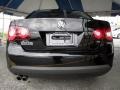 Black - Jetta SE Sedan Photo No. 5