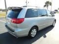 Silver Shadow Pearl - Sienna XLE Photo No. 10
