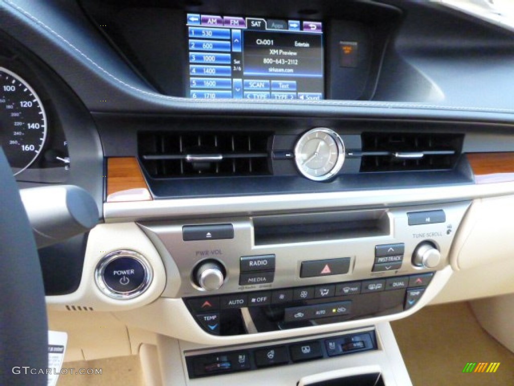 2014 Lexus ES 300h Hybrid Controls Photo #87762114