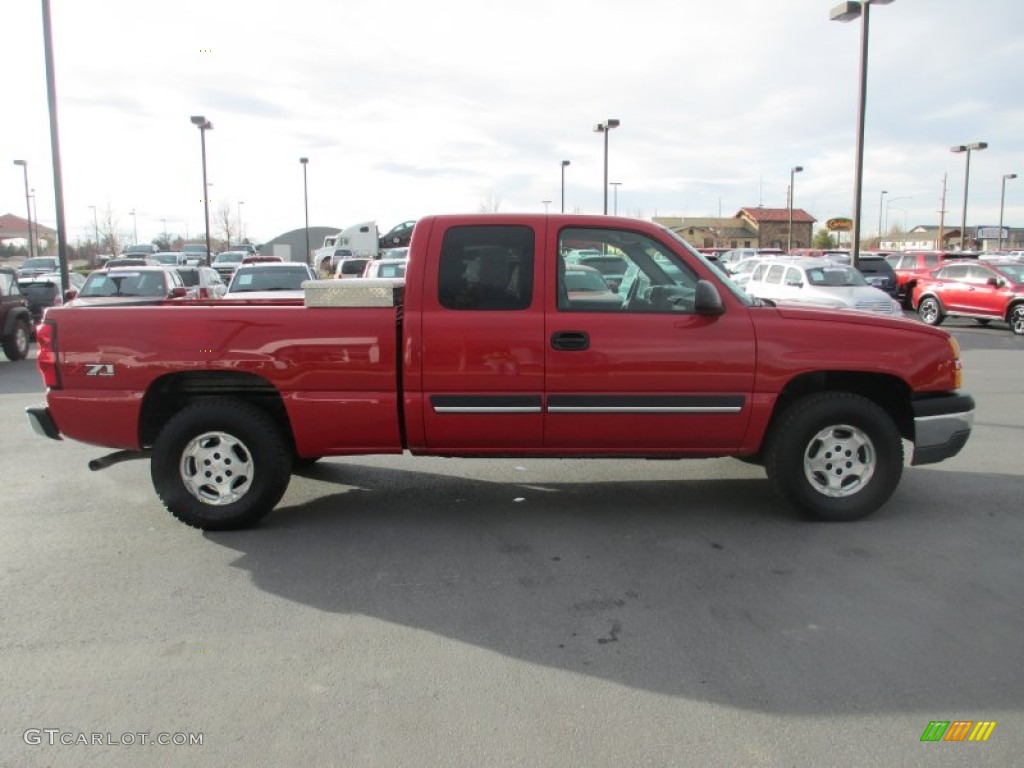 2004 Silverado 1500 Z71 Extended Cab 4x4 - Victory Red / Dark Charcoal photo #7
