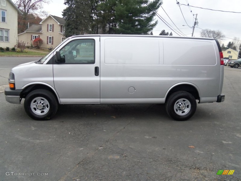 Silver Ice Metallic 2014 Chevrolet Express 2500 Cargo WT Exterior Photo #87768239