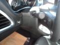 Black Clear Coat - Avenger SXT Photo No. 12