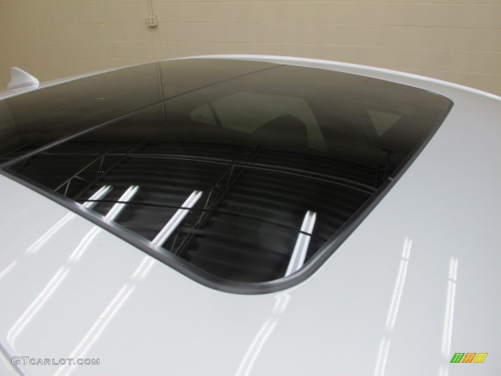 2009 CTS 4 AWD Sedan - Radiant Silver / Light Titanium/Ebony photo #12