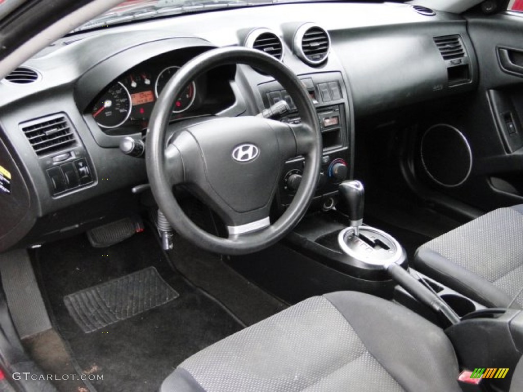 2005 Tiburon GS - Electric Red / Black photo #8