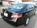 Black - Camry LE Photo No. 3