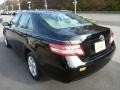 Black - Camry LE Photo No. 7