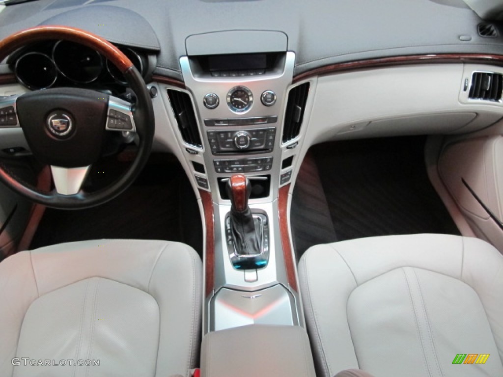 2009 CTS 4 AWD Sedan - Radiant Silver / Light Titanium/Ebony photo #26