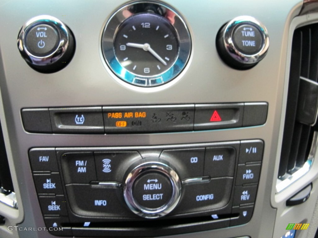 2009 CTS 4 AWD Sedan - Radiant Silver / Light Titanium/Ebony photo #31
