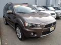 2011 Quartz Brown Metallic Mitsubishi Outlander SE AWD  photo #1