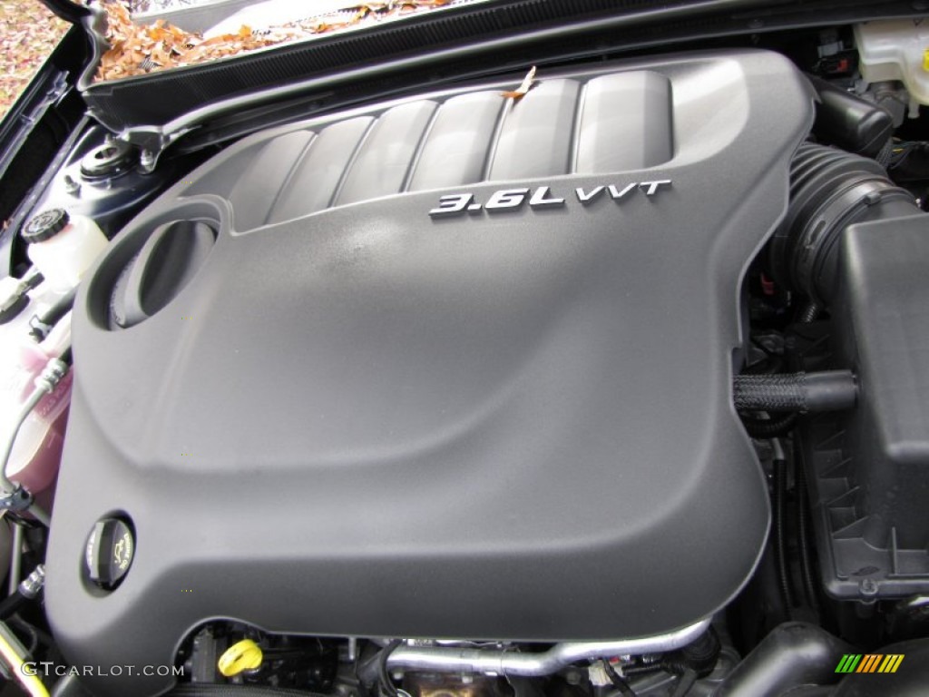 2014 Chrysler 200 Touring Convertible Engine Photos