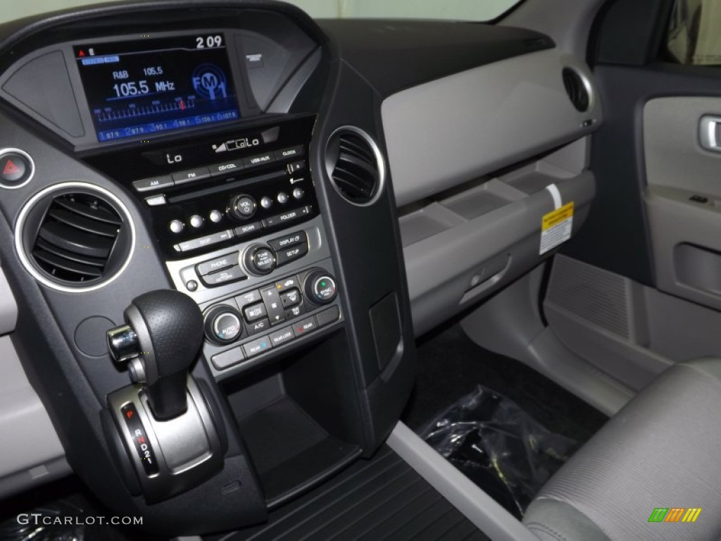 2014 Pilot EX - Modern Steel Metallic / Gray photo #12