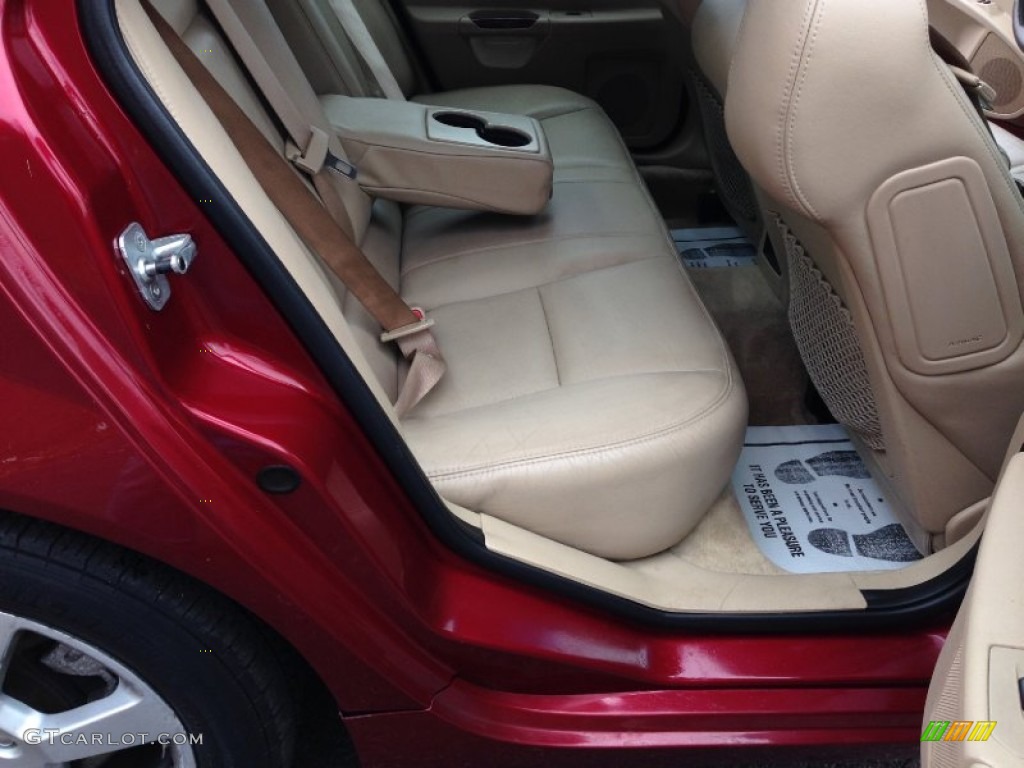 2007 CTS Sedan - Infrared / Cashmere photo #20