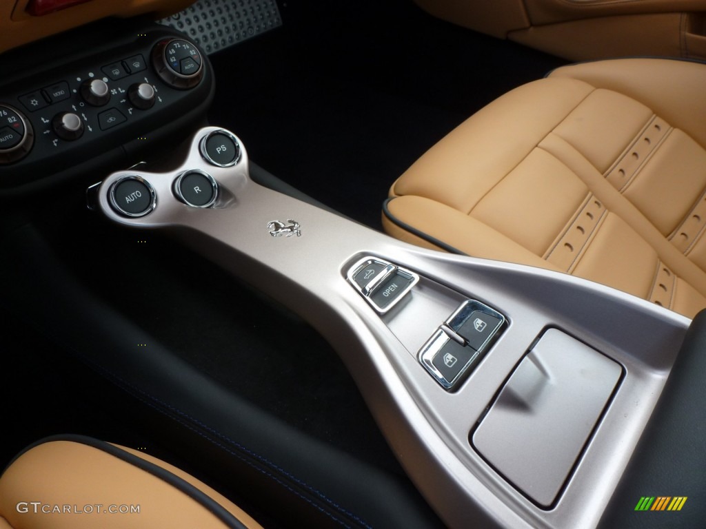 2011 Ferrari California Standard California Model 7 Speed F1 Dual-Clutch Automatic Transmission Photo #87785033