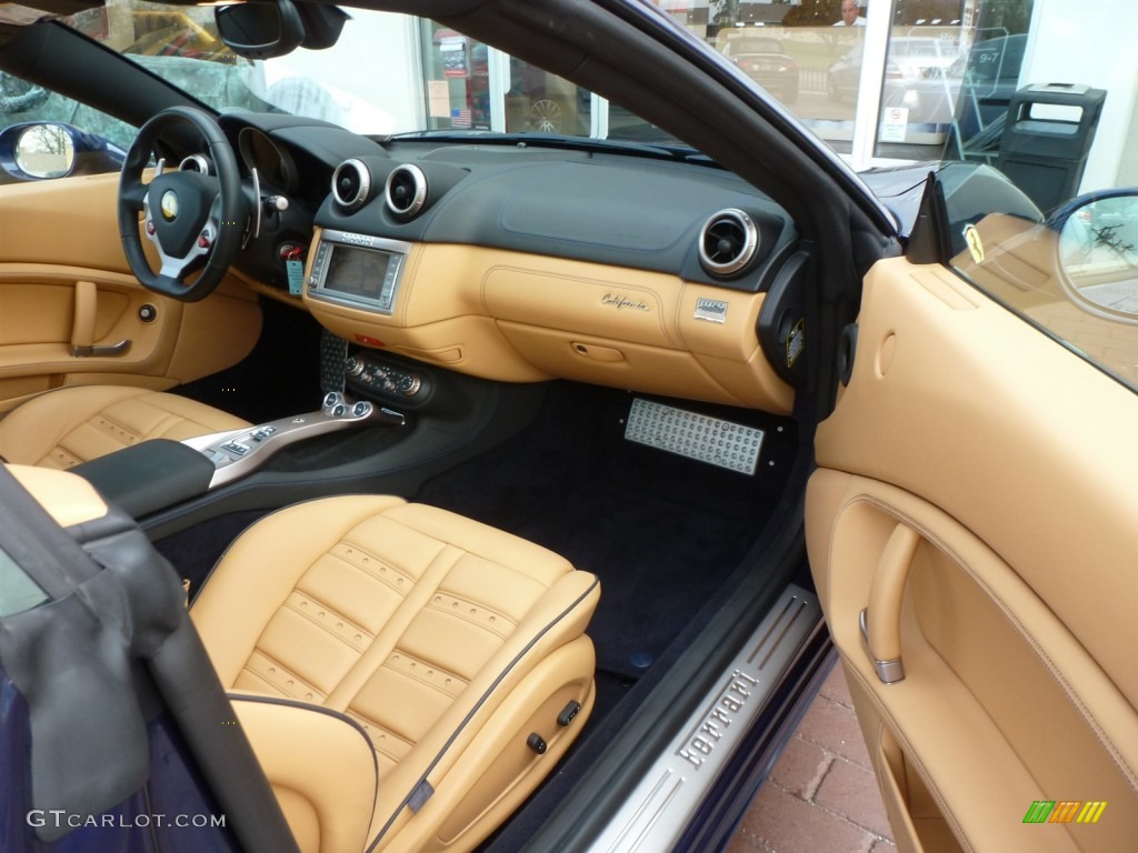 2011 Ferrari California Standard California Model Dashboard Photos