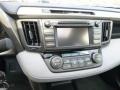 Super White - RAV4 XLE AWD Photo No. 18
