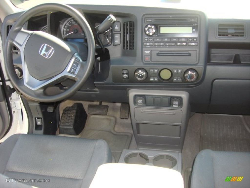 2009 Honda Ridgeline RT Dashboard Photos