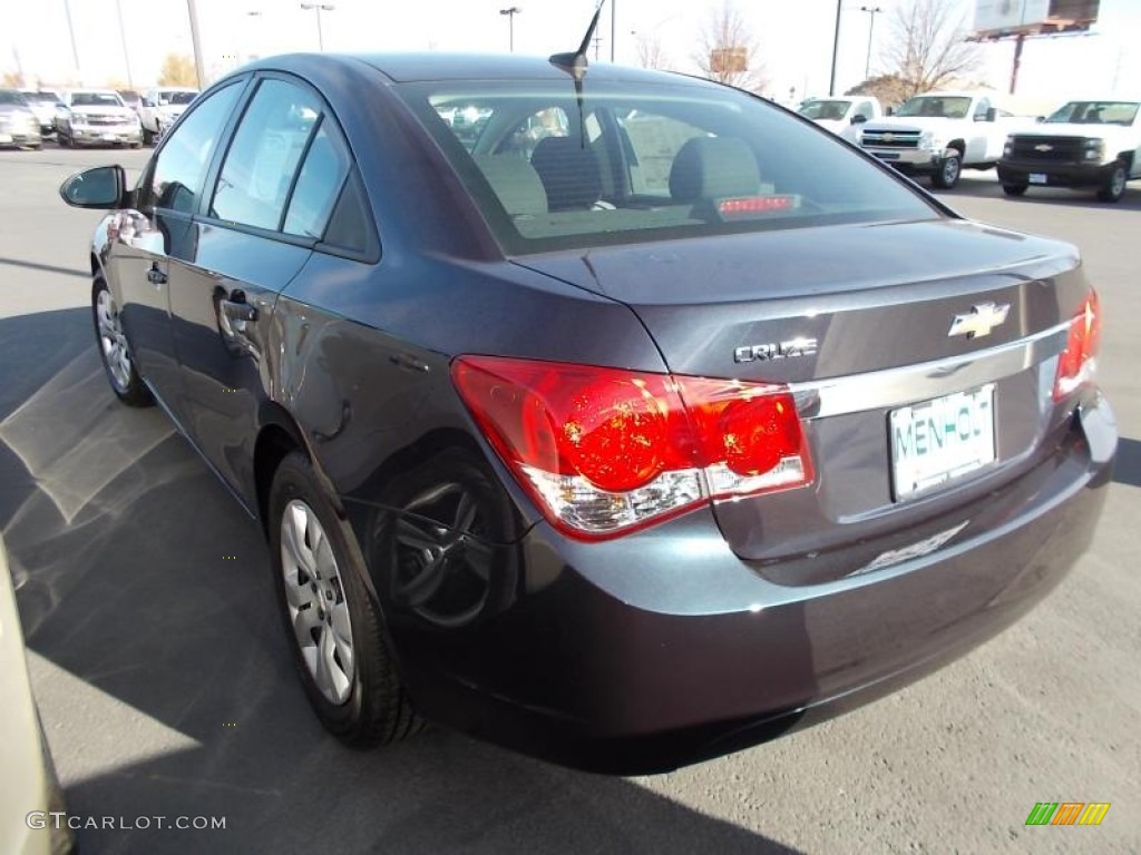 2014 Cruze LS - Blue Ray Metallic / Jet Black/Medium Titanium photo #5