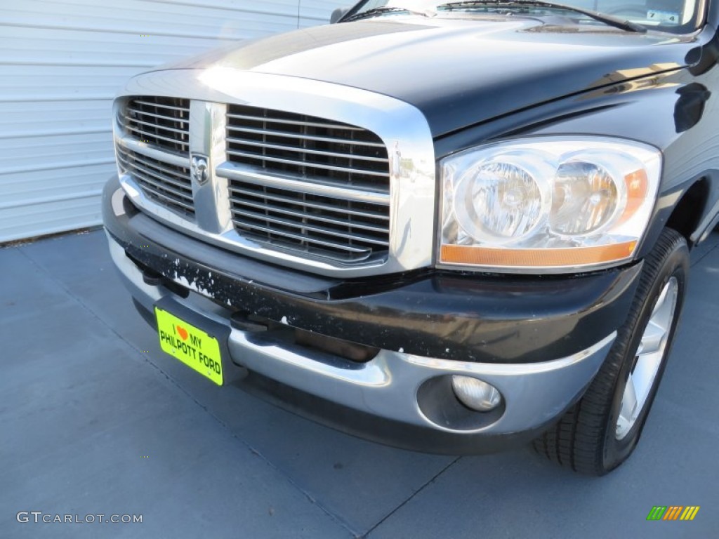 2006 Ram 1500 Laramie Quad Cab 4x4 - Black / Medium Slate Gray photo #11