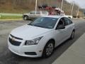 Summit White - Cruze LS Photo No. 7