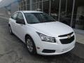 Summit White - Cruze LS Photo No. 9