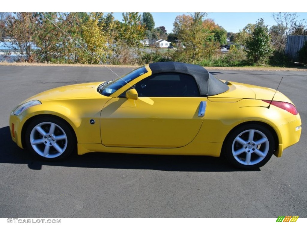 Ultra Yellow Metallic 2005 Nissan 350Z Enthusiast Roadster Exterior Photo #87799297